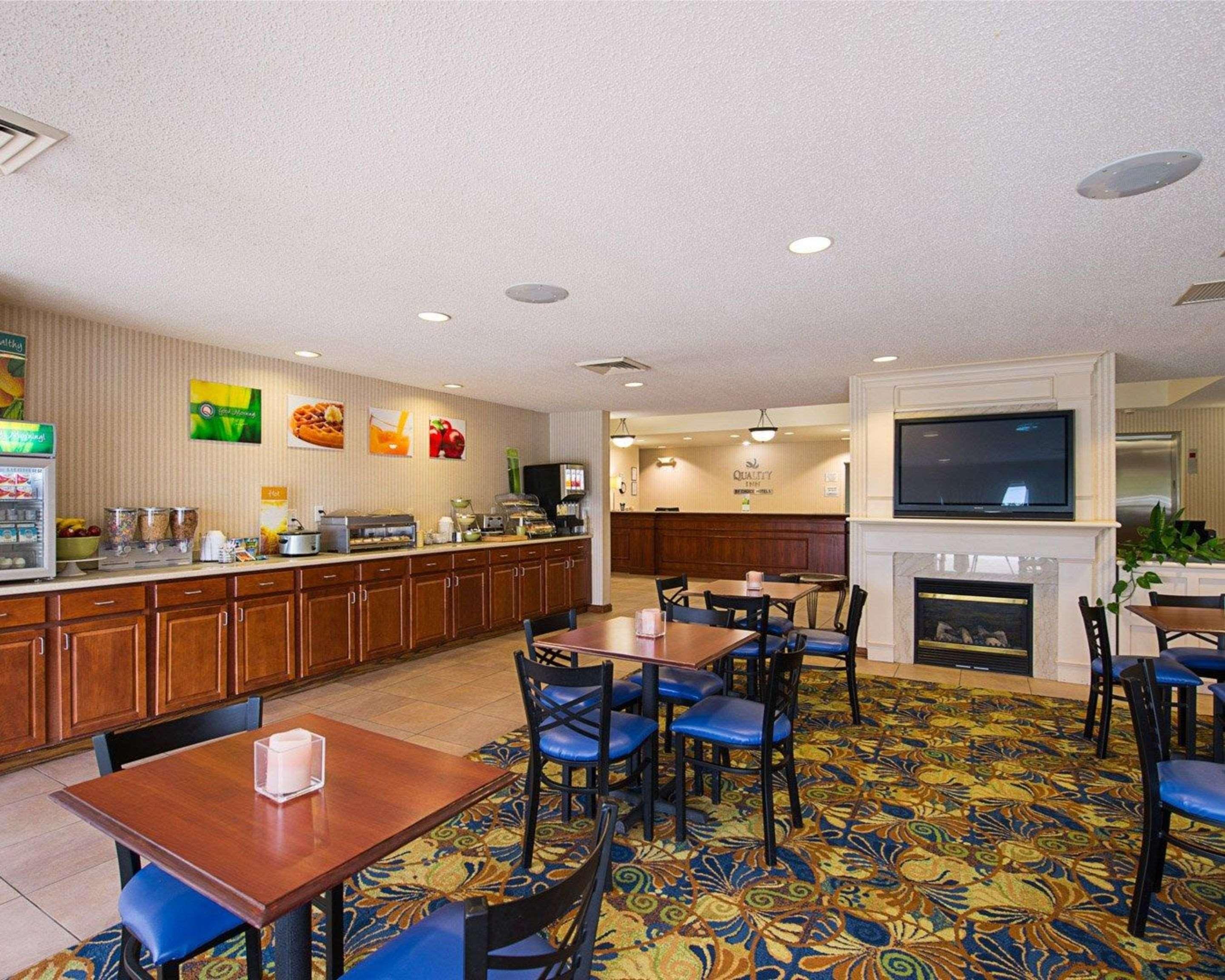 Quality Inn Spring Mills - Martinsburg North Exterior foto